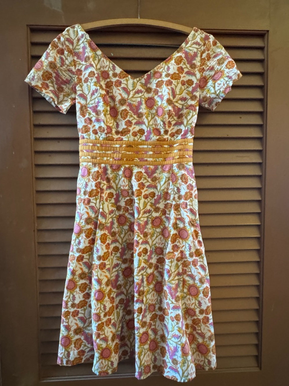 eshakti Floral Midi Dress in Cream, Pink & Gold